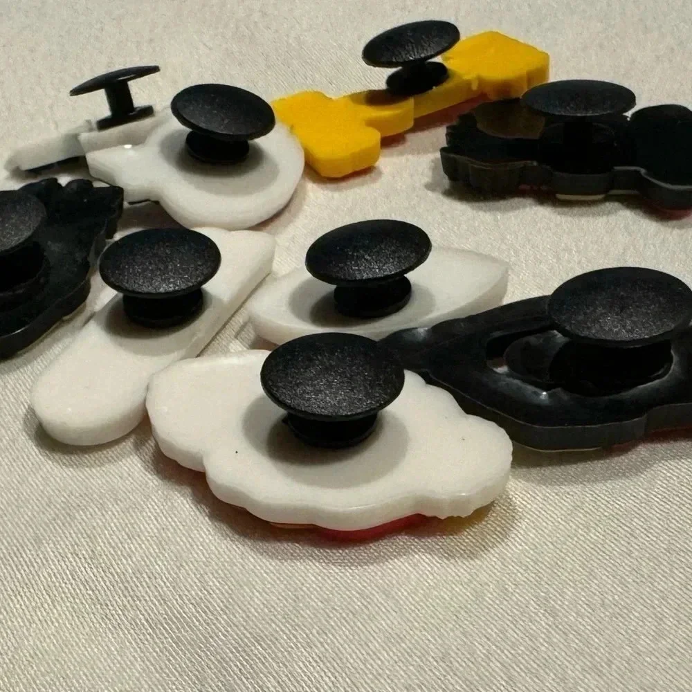 Kansas City Chiefs Croc Charms - Picture 3 of 5